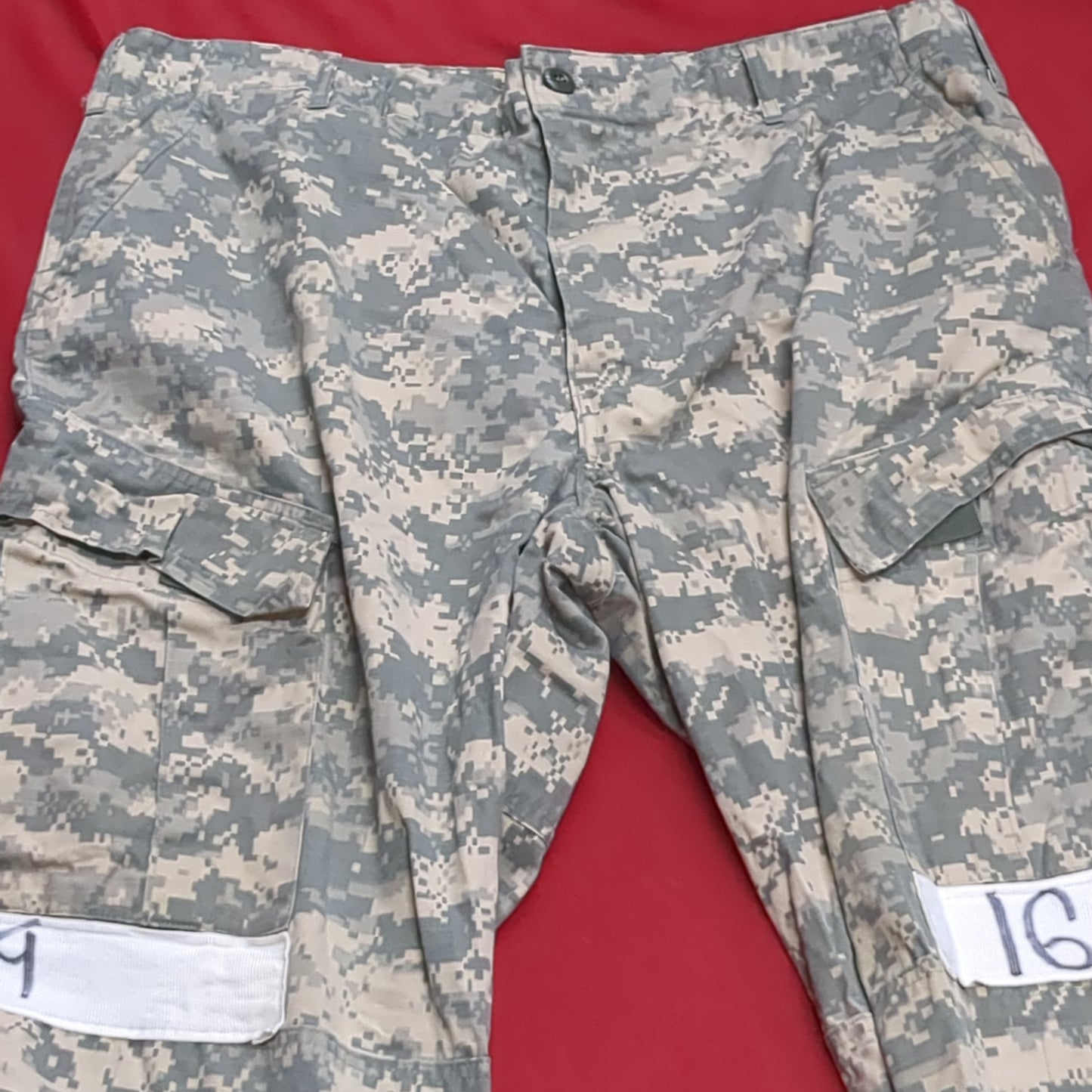 Set of Large Long US Army ACU Uniform Top Pants UCP Digital Used (acu5-FEB81)