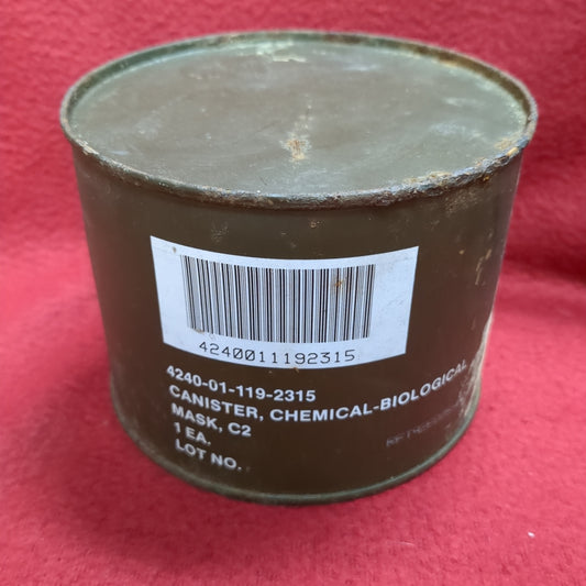 Vintage US Gas Mask C2A1 Filter 4240-01-361-1319 sealed in metal container with key (cbrn4-FEB117)