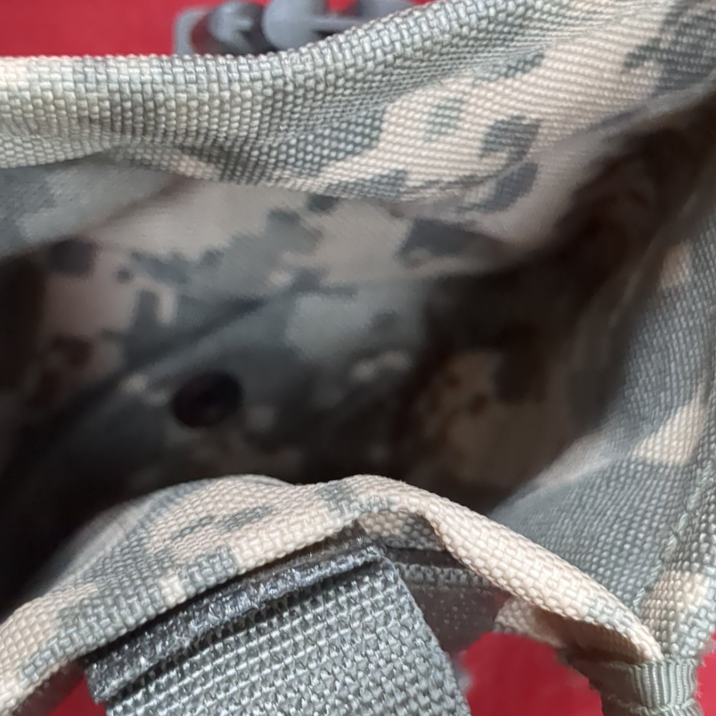 US Army Utility Pouch Excellent Condition (acu-FEB148)