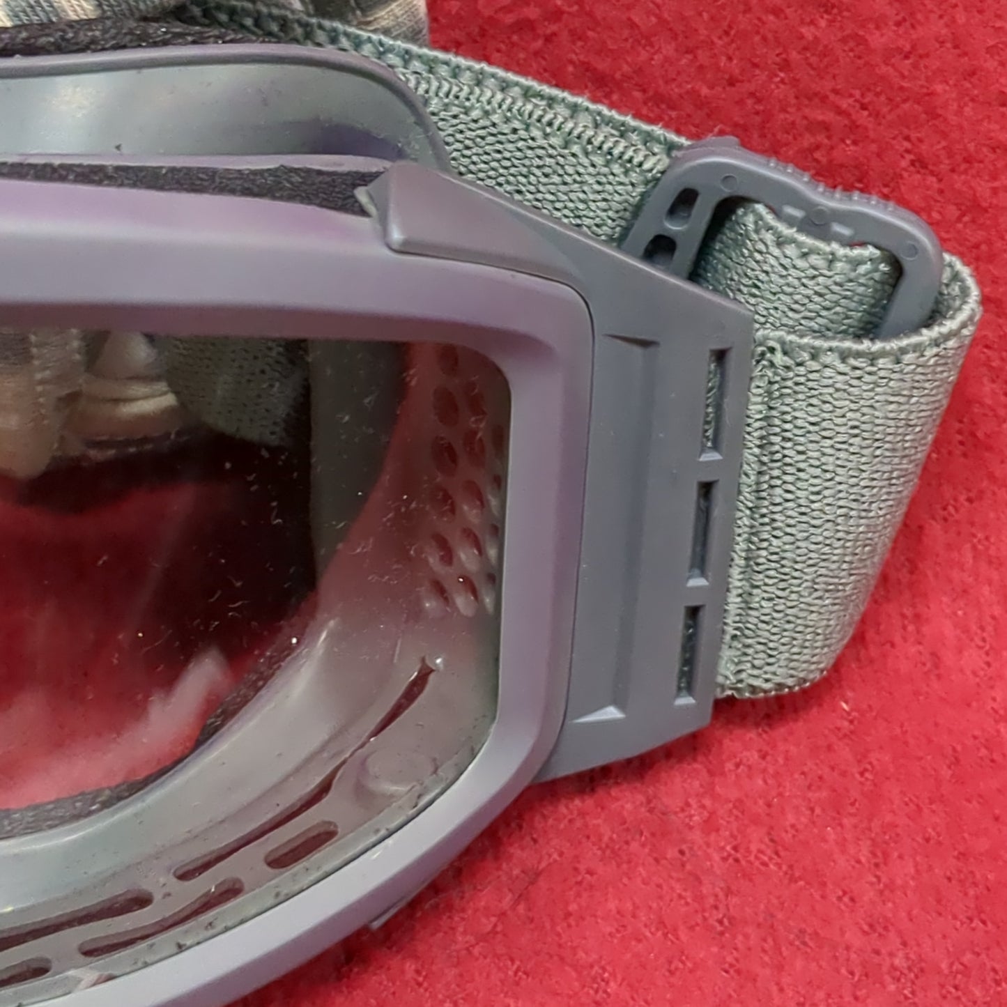 US Army ESS Sand Wind Goggles Tanker Profile NVG Foliage Green Case Clear Dark Frame Excellent Condition (cl2-FEB156)