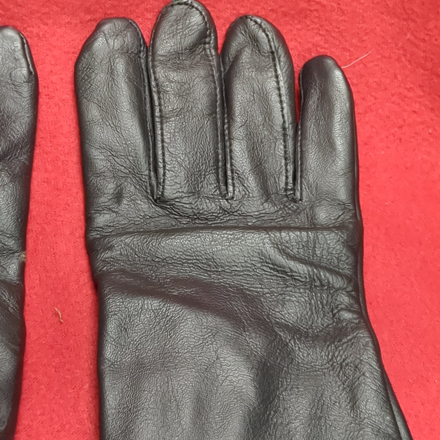 US Army Size 8 Men's/Women's Dress Black Leather Gloves Excellent Condition (40cr- cb2-MAR11)