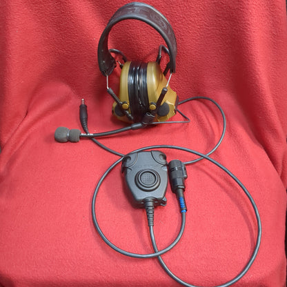 NOS 3M PELTOR Single Communication Headset Ear Cups Microphone W/ Peltor PTT (com2-MAR67)