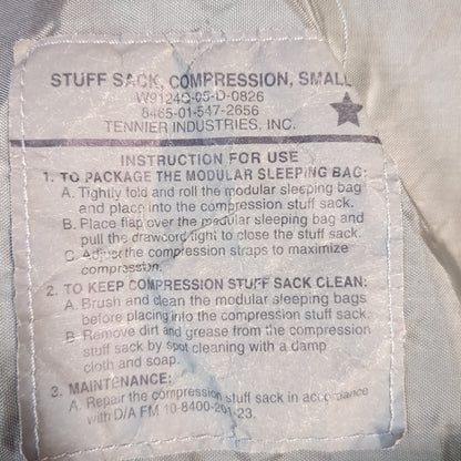 US Army Stuff Sack Compression Small USGI Issued Excellent condition (31CR-ALP27)