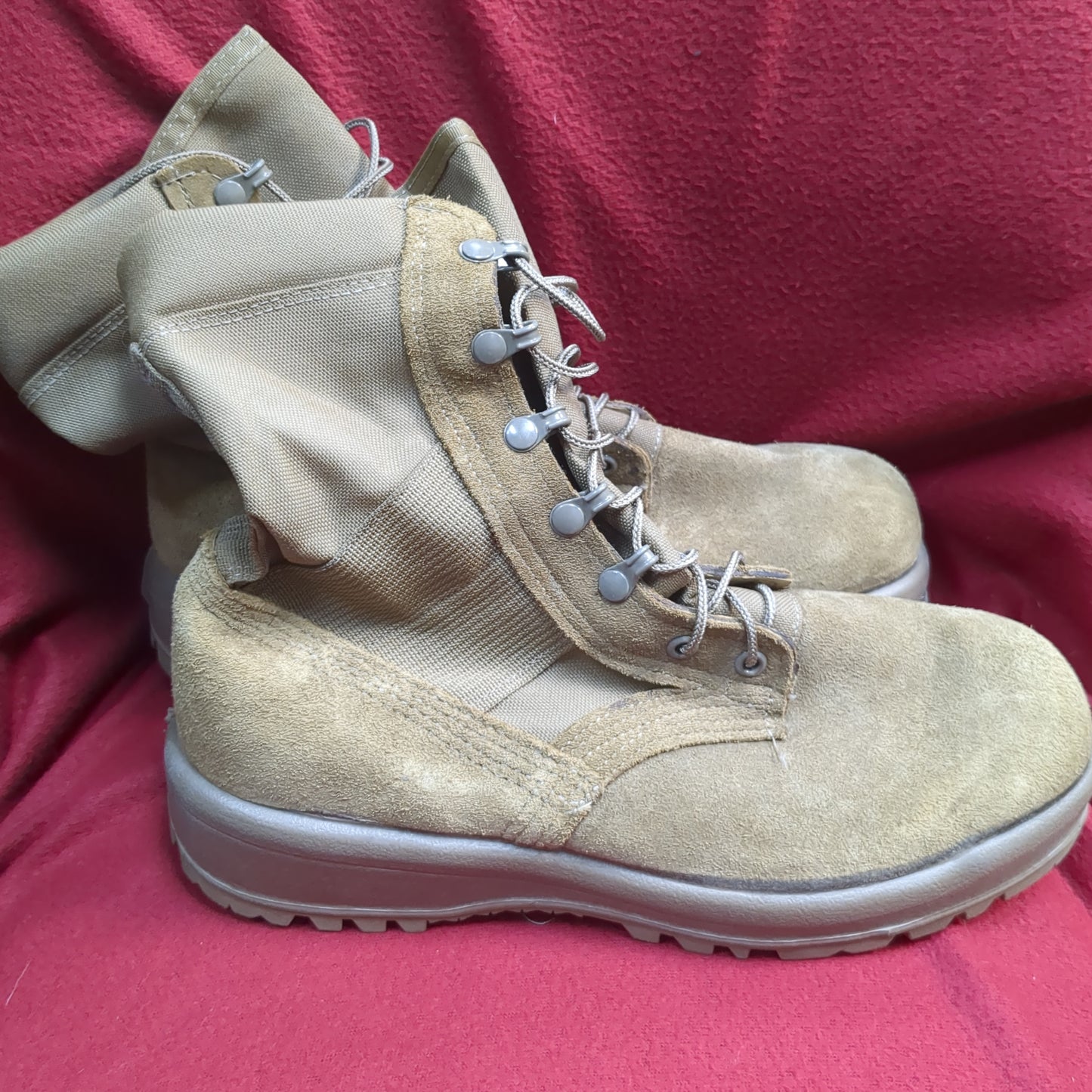 BELLEVILLE Desert Coyote Combat Boots  9 W Wide AHWC 18-D-1001 Used (CB01-ALP46)