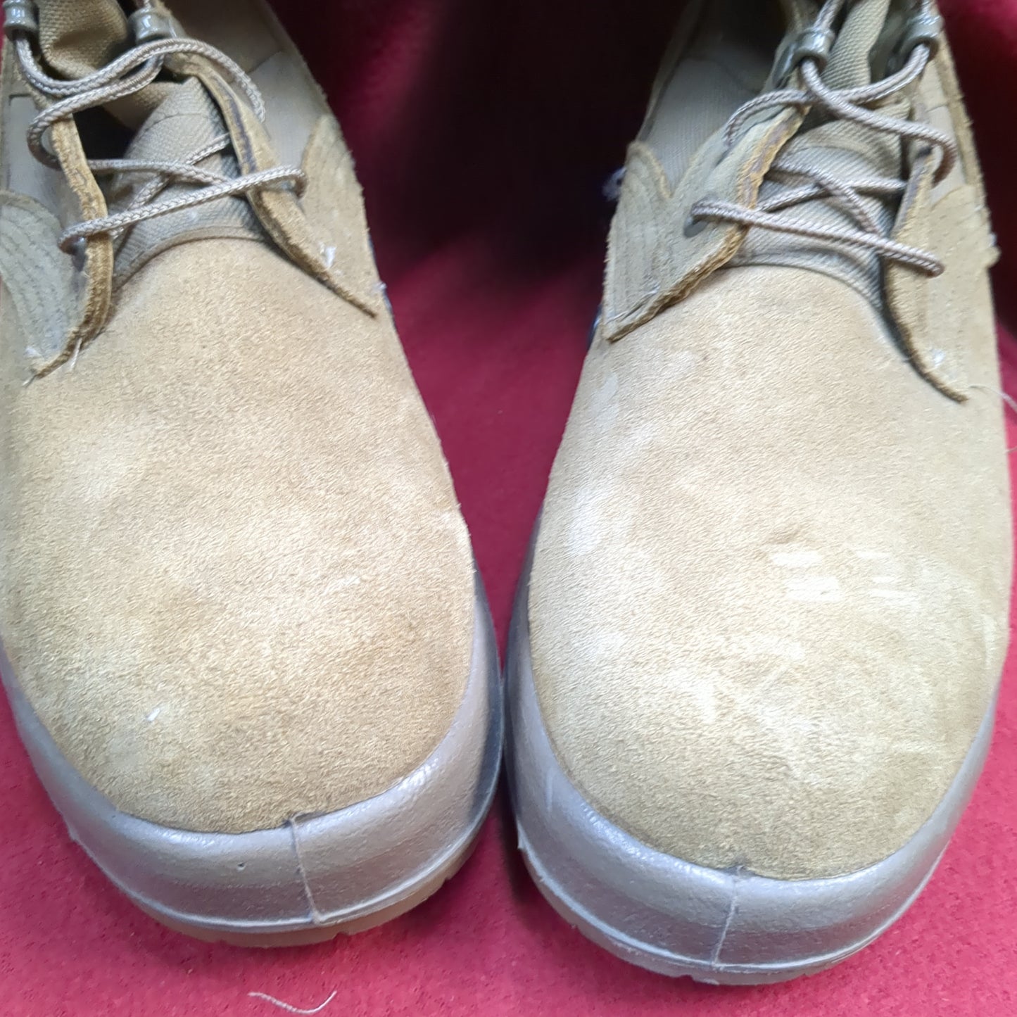 BELLEVILLE Desert Coyote Combat Boots  9.5 AHWC 18-D-1001 Used (CB01-ALP48)