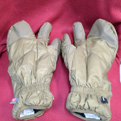 Outdoor Research MGS TF Shell Insulated Liner Mitts Coyote Excellent Condition (40cr- cb2-ALP77)