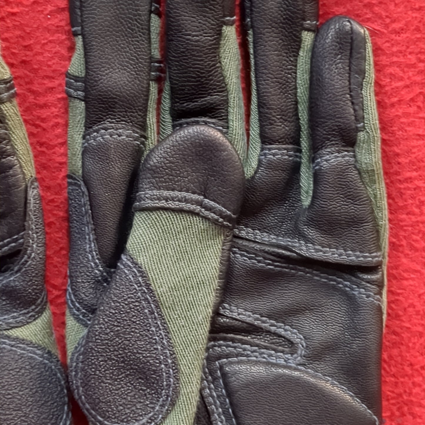 NOS Set of US Army Large Hatch HCG 752 Hot Weather Combat Gloves (40cr- cb2-ALP100)