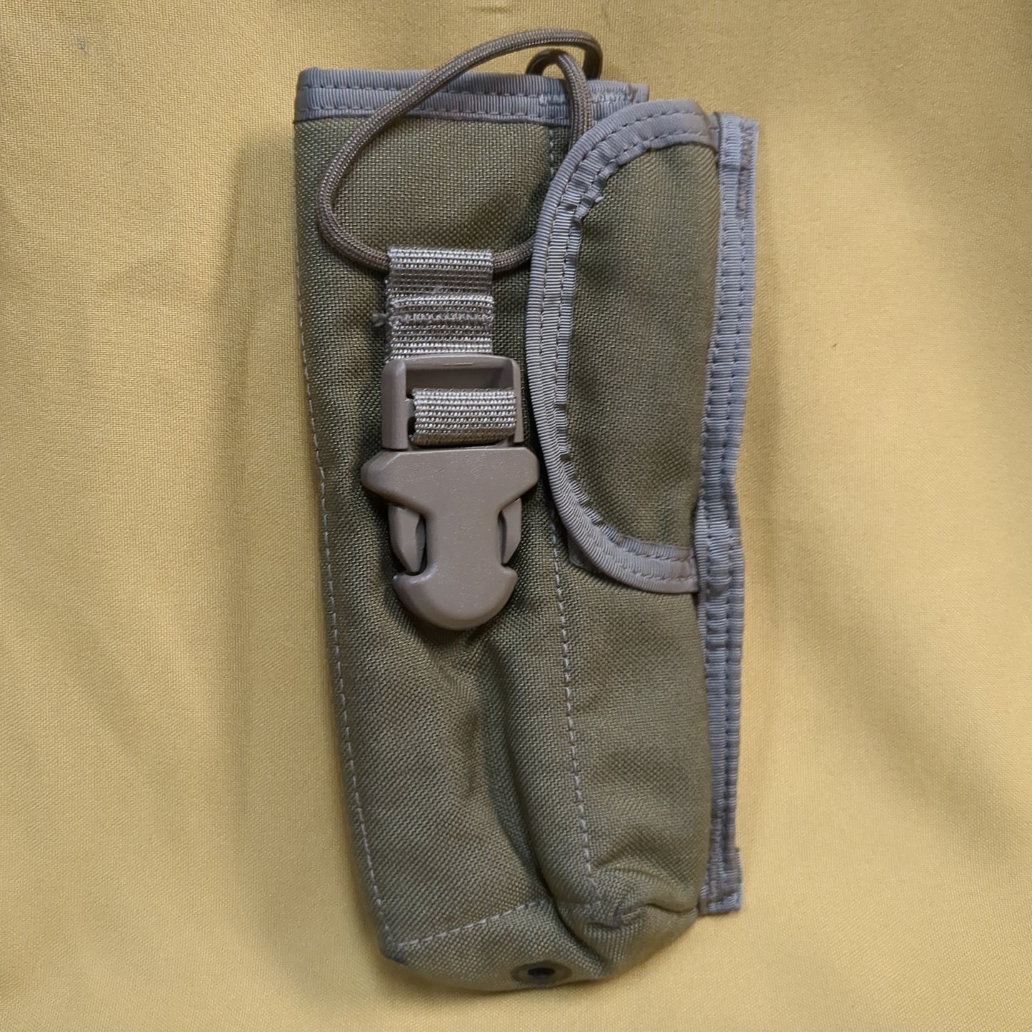 UNUSED Eagle Industries Khaki Molle MBITR Radio Pouch (32cr-yam26)