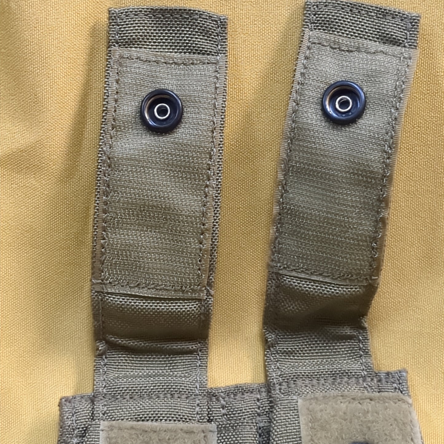 Lot of 2 - Eagle Industries Khaki Molle Double 40MM Pouch (34cr-yam42)