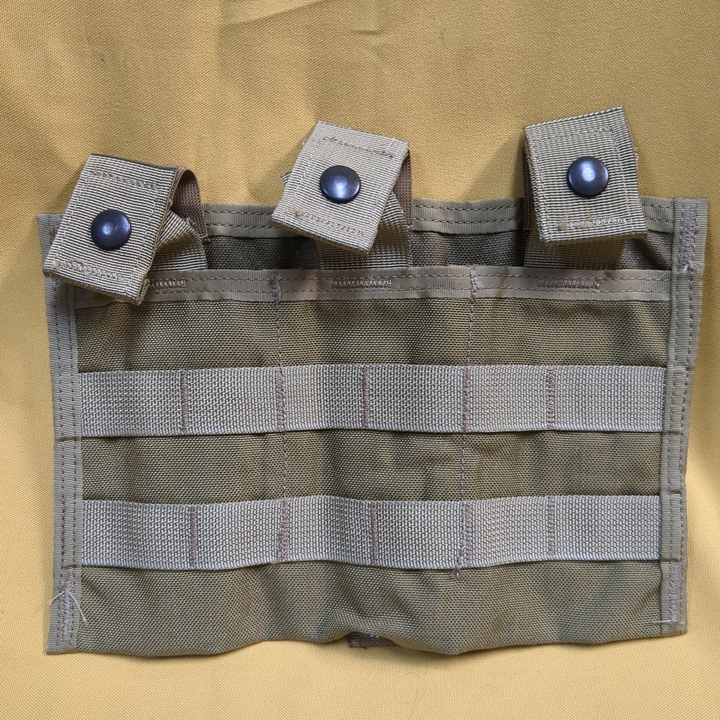 UNUSED Eagle Industries Khaki Modular 3 Mag Carrier (34cr-yam50)