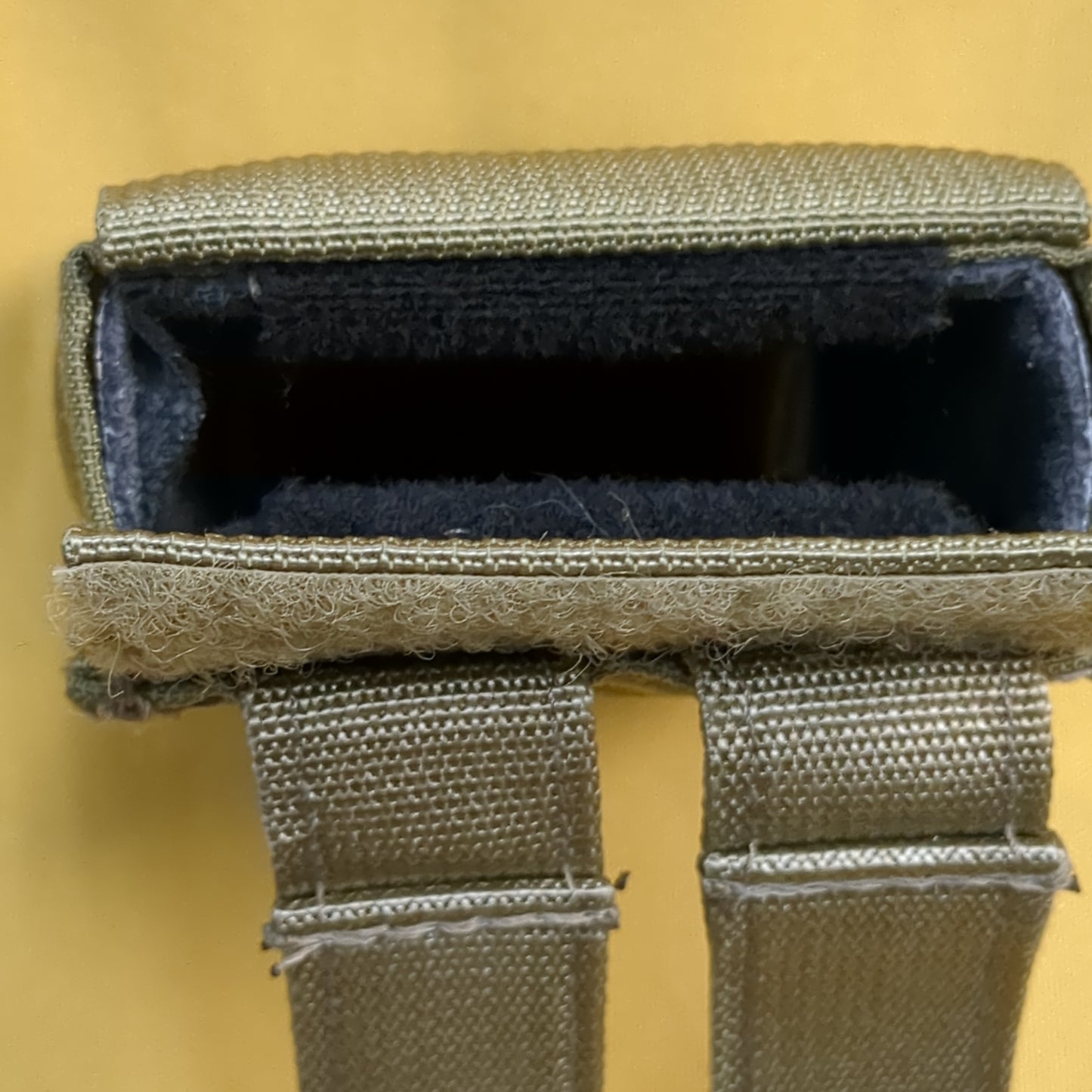 UNUSED Eagle Industries Khaki Molle Single Magazine Pouch KYDEX (34cr-yam35)