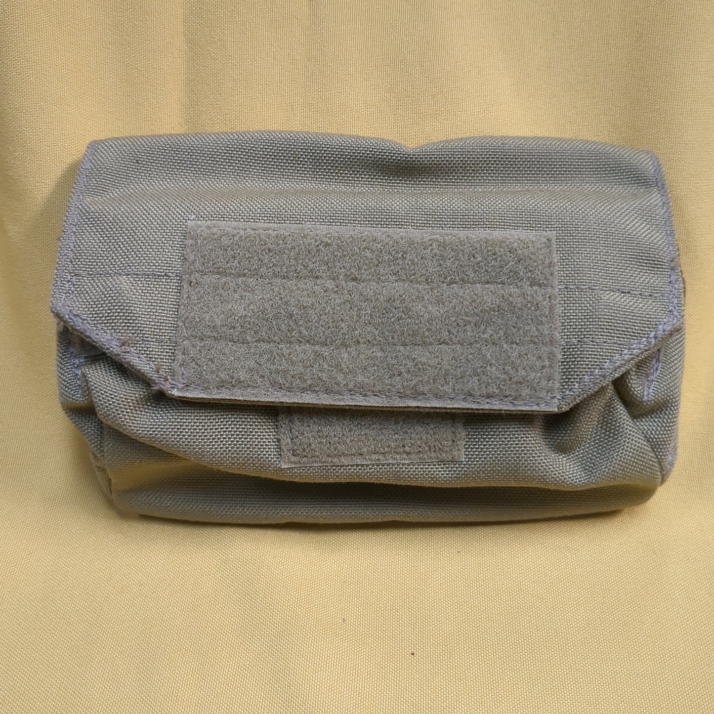 UNUSED Eagle Industries Khaki 24rd Shotgun Molle Pouch (32cr-yam52)