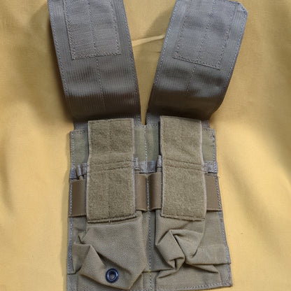 UNUSED Eagle Industries Khaki Molle Double Magazine Pouch (32cr-yam39)