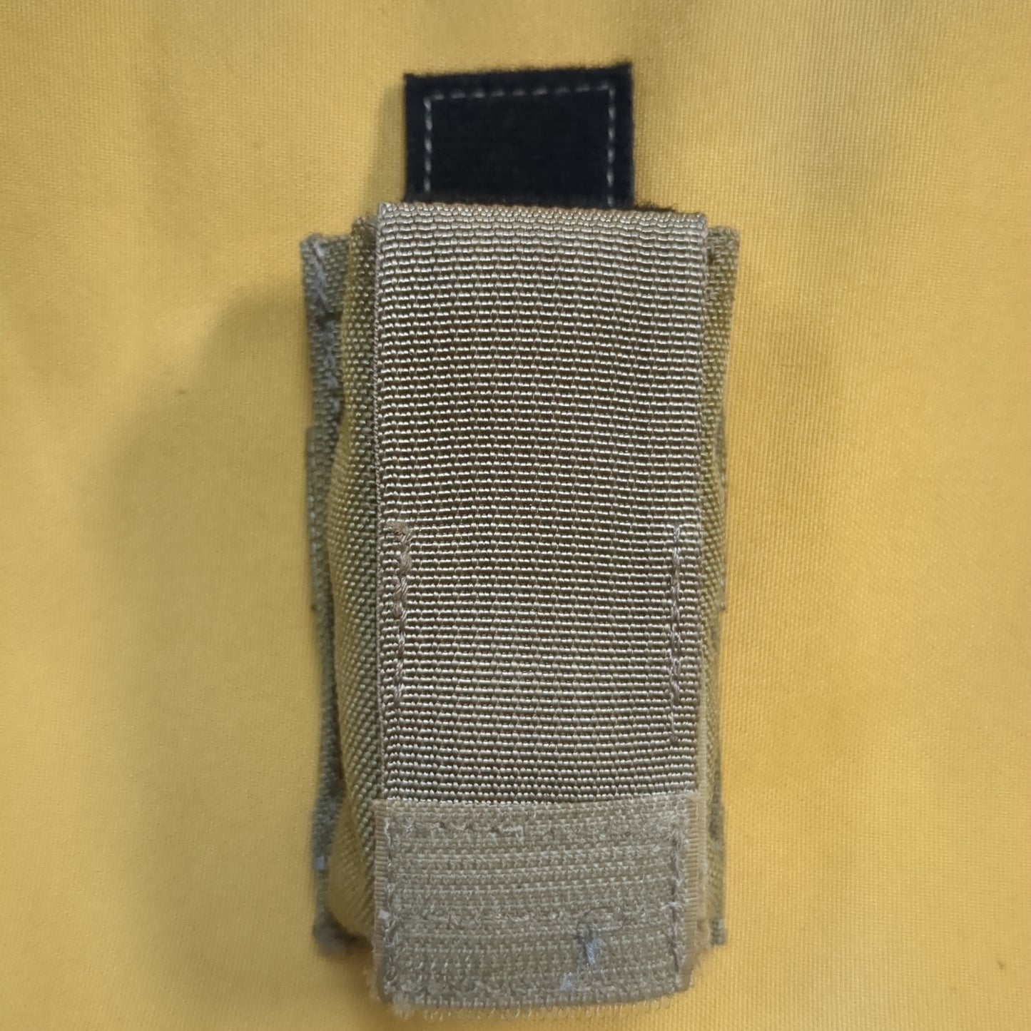 UNUSED Eagle Industries Khaki Molle Single Magazine Pistol Pouch KYDEX (32cr-yam28)