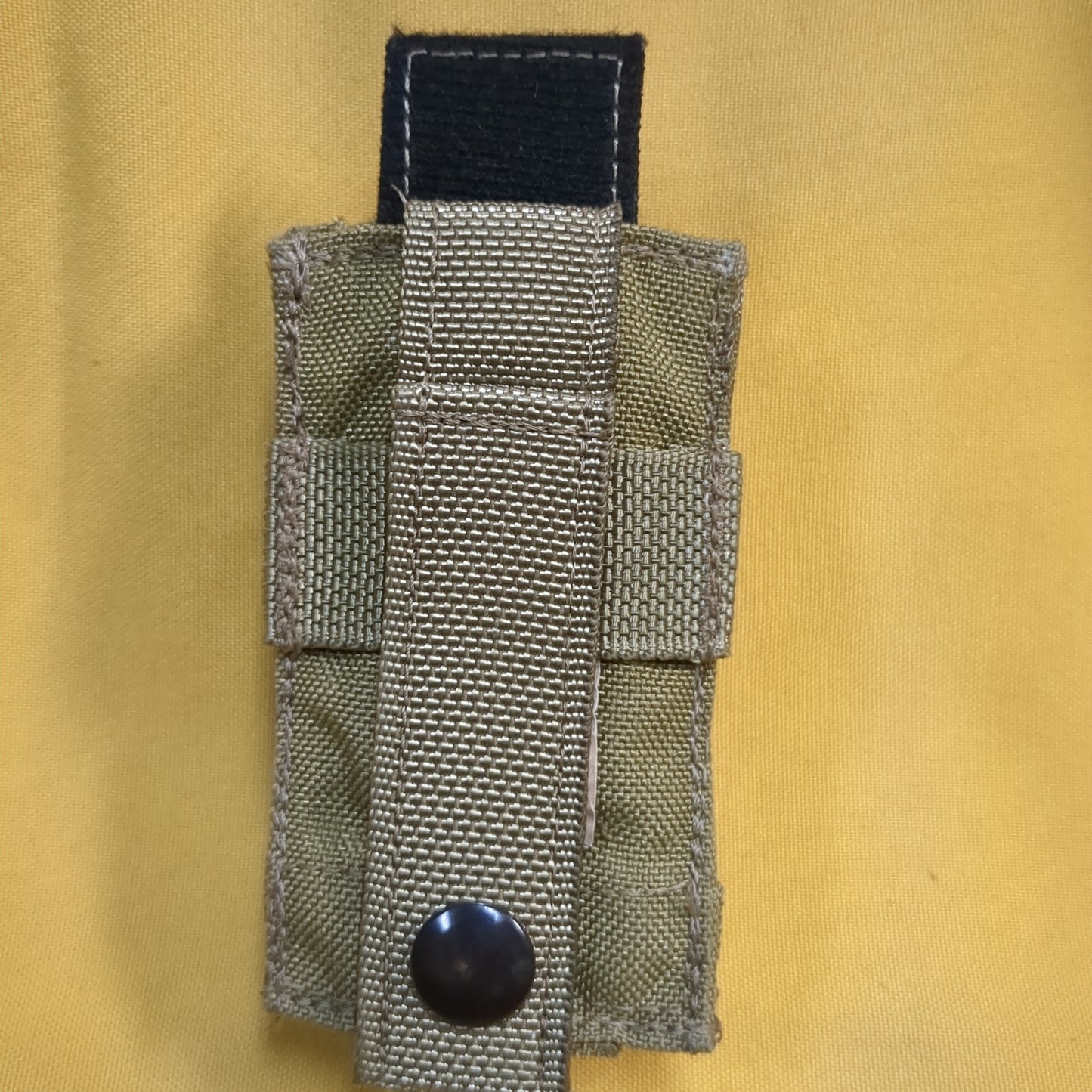 UNUSED Eagle Industries Khaki Molle Single Magazine Pistol Pouch KYDEX (32cr-yam28)