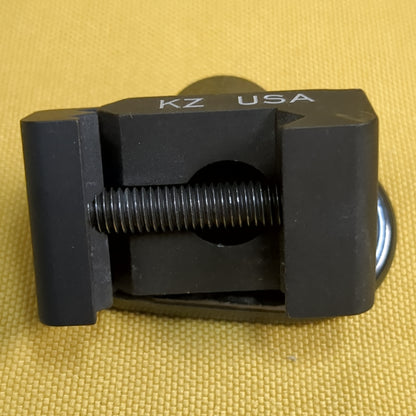 New KZ Rail Mount Sling Adapter Swivel (ga-yam17)