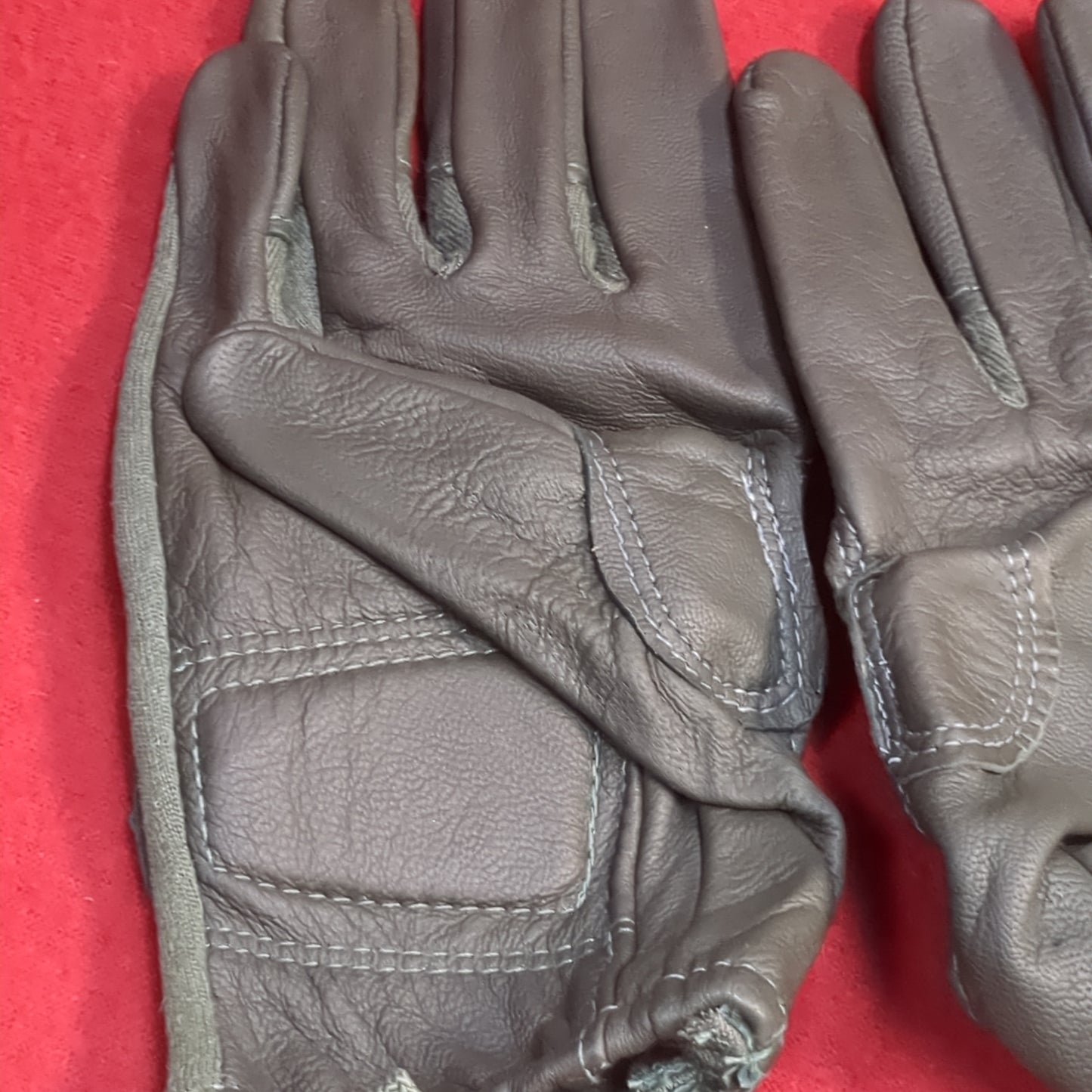 NOS Set of US Army Medium HWI Goatskin Kevlar Hot Weather Combat Gloves (40cr- cb2-YAM92)