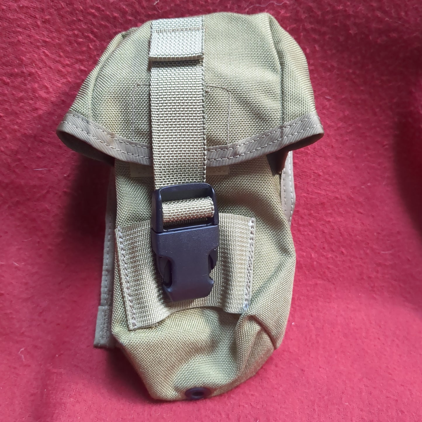 Triple Mag Pouch Coyote Good Condition (35cr-YAM88)