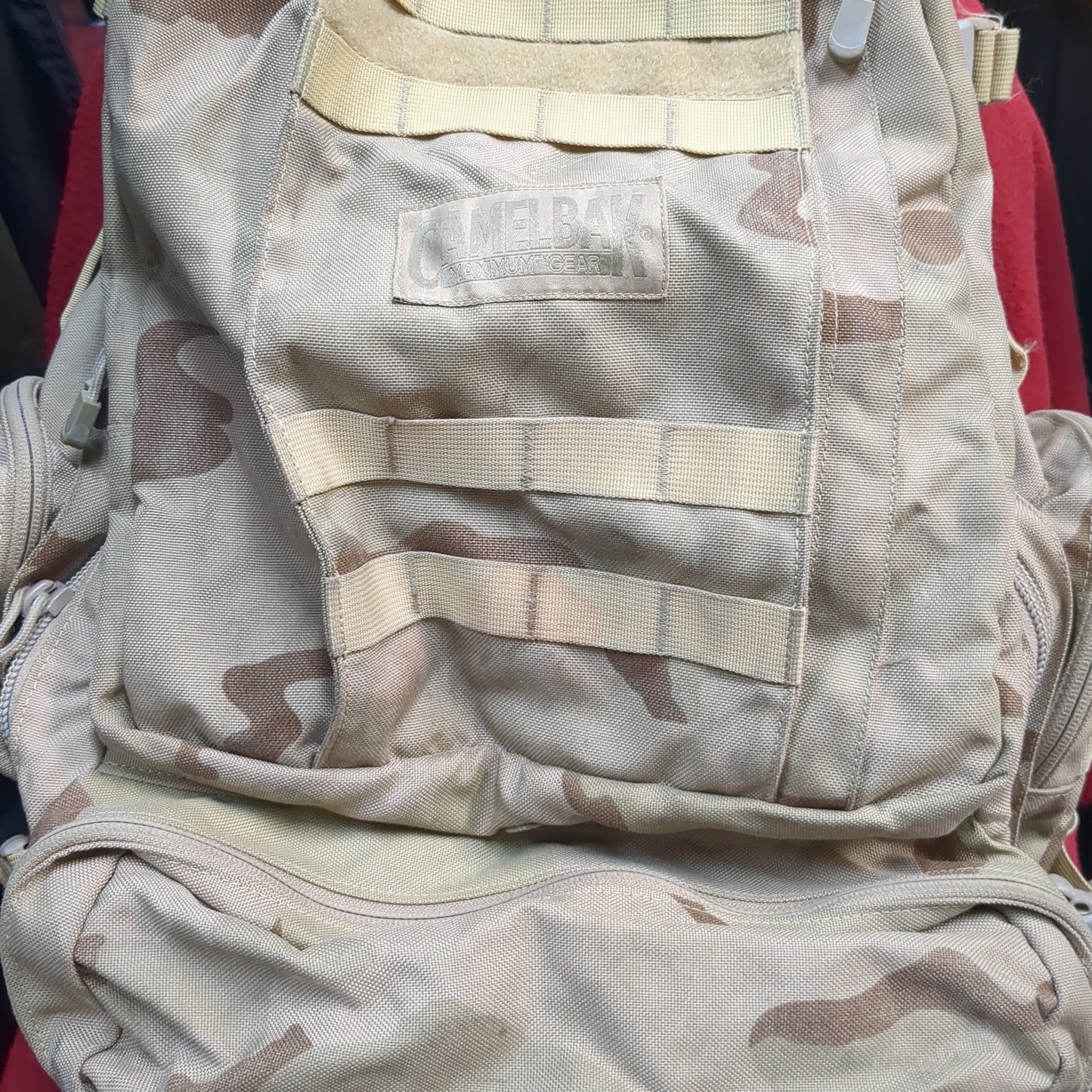 oldgen camelbak  hydration system backpack dcu desert camo 3L/100oz mule bmf used (gtt-yam138)