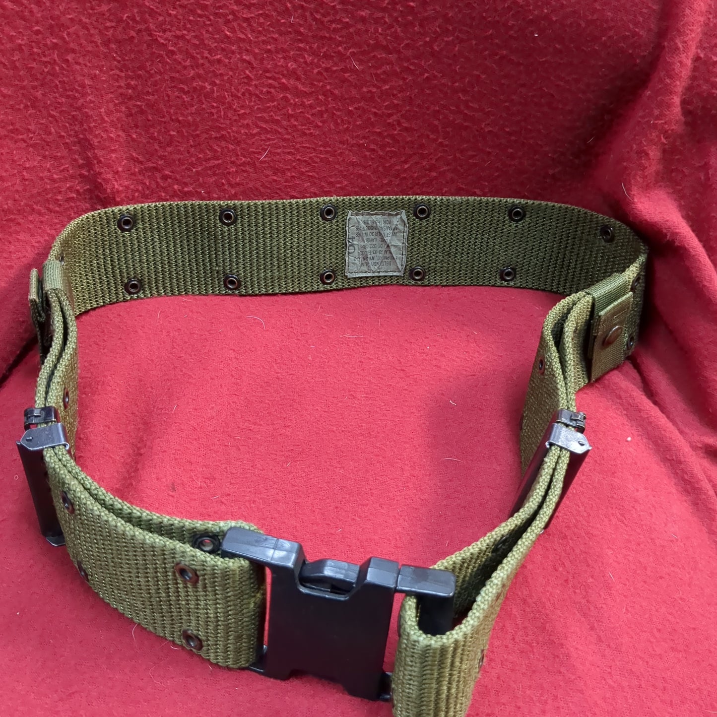 US military individual belt equipment pistol web lc-2 od green  (gcg1- da11-am147)