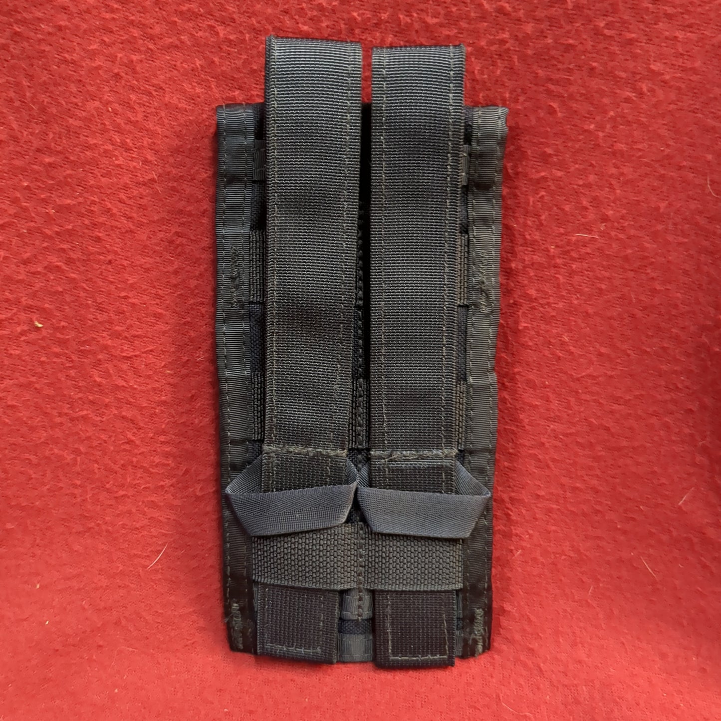 Black double mag pouch molle used  (32cr-yam148)