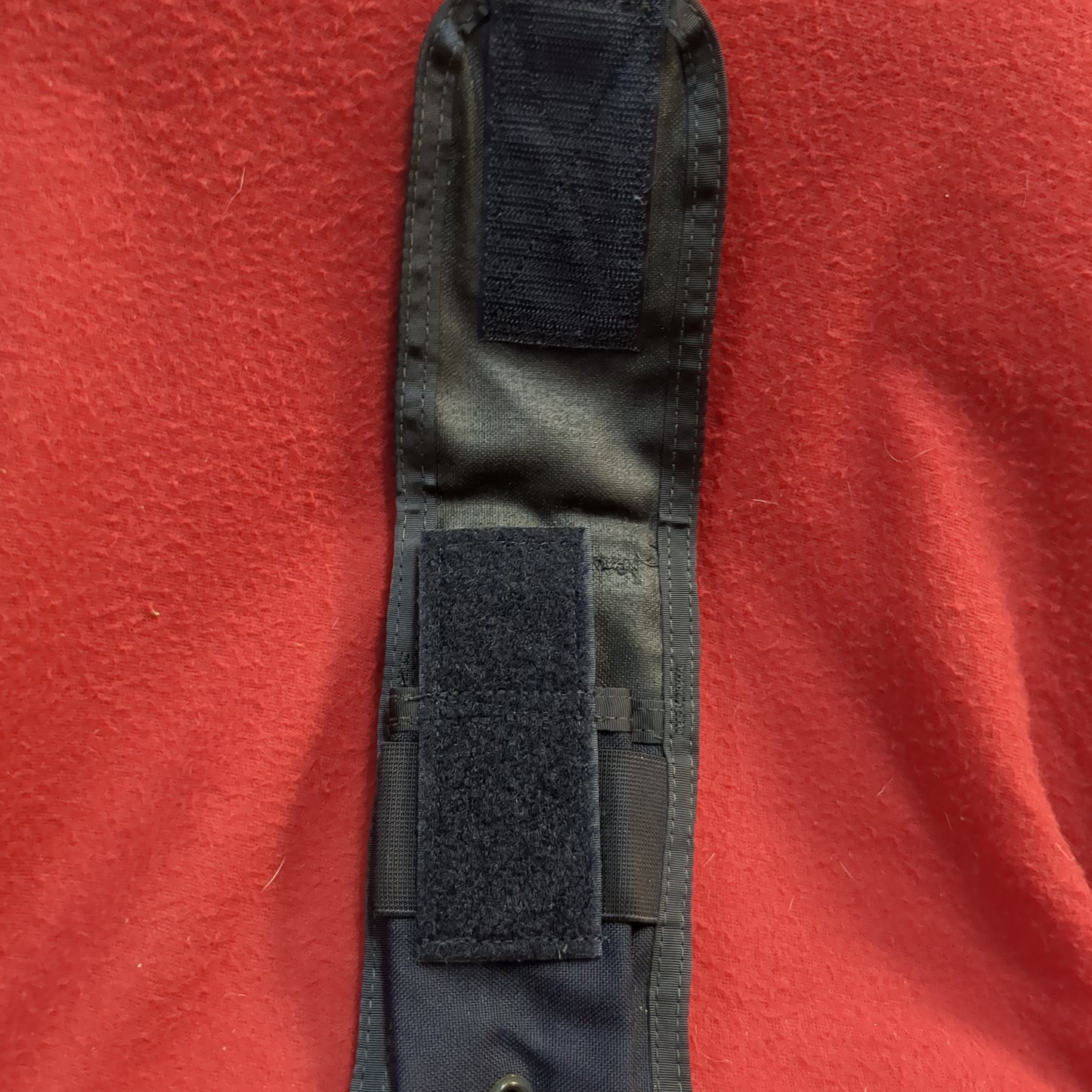 Black double mag pouch molle used  (32cr-yam148)