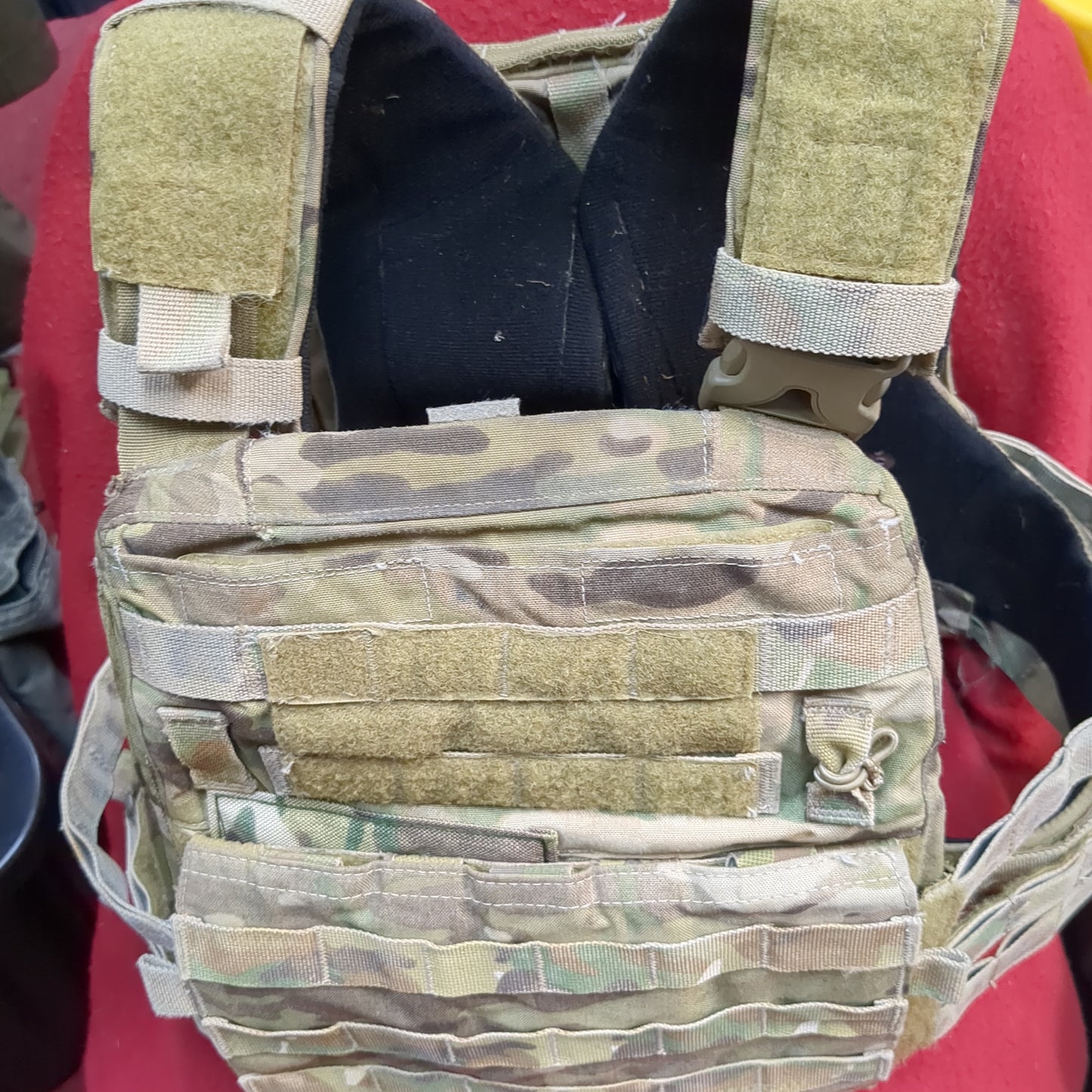 Crye precision mbav plate carrier multicam used (11n- DC10-yam194)