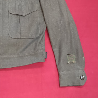 Vintage wwII 1946 34S jacket, field, wool od used (fa12-enu12)