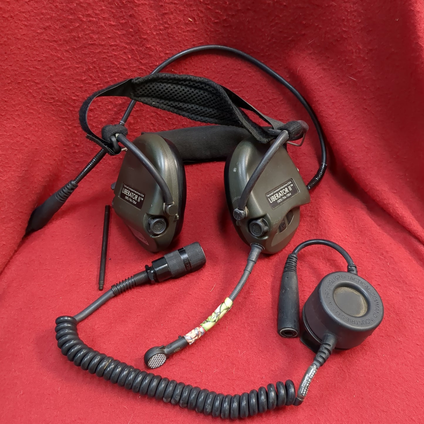 TCI Liberator II Digital Tactical Headset w/ ptt 76327-02 used (COM1-enu43)