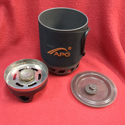 APG 1400ml portable hiking camping gas stove burner system used (17A- aa10-enu46)