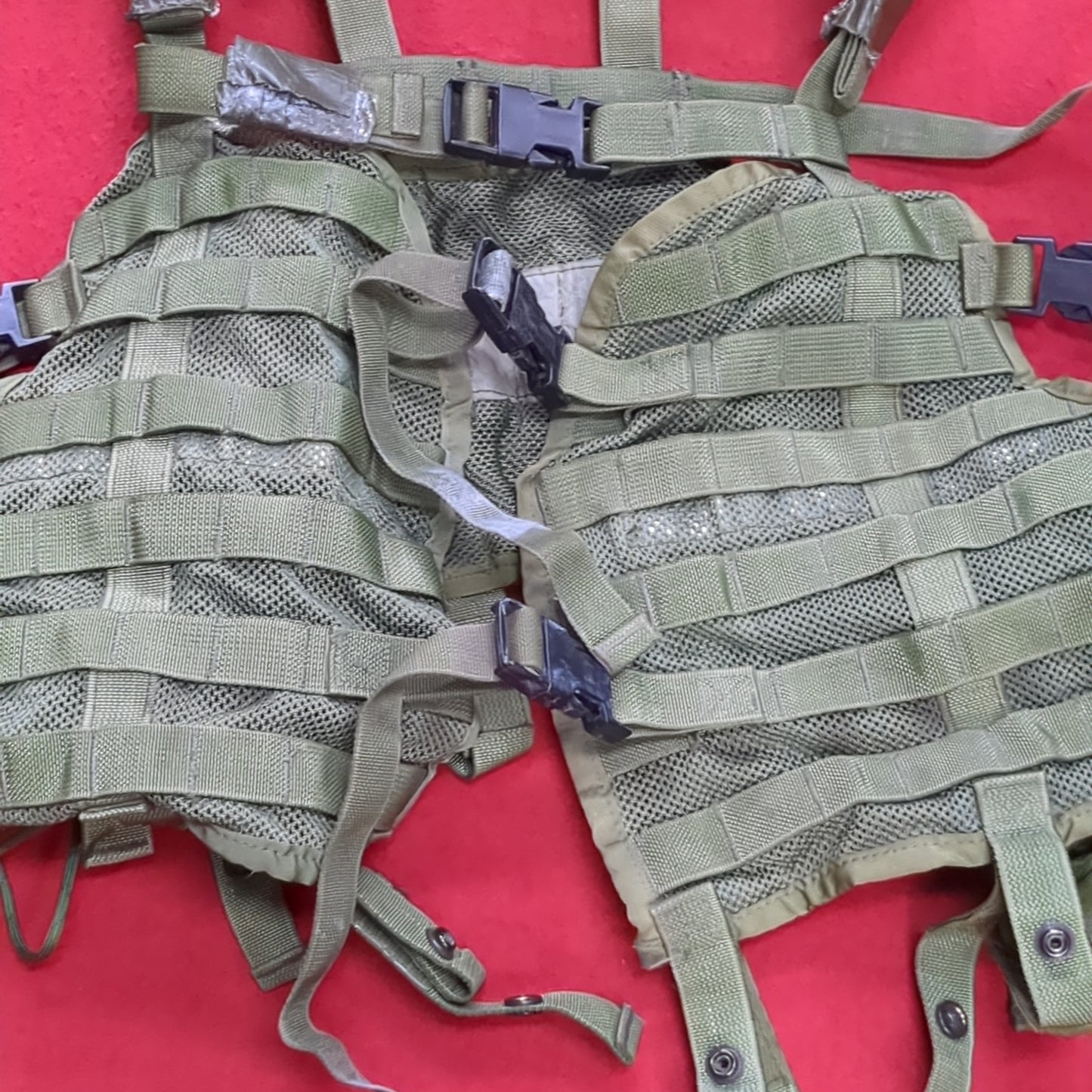 Tactical load bearing medic vest TLBV woodland used (lb4-enu49)