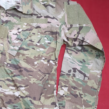 NOS us army medium regular multicam flame resistant frac uniform top shirt (OCP4- fa16-enu61)