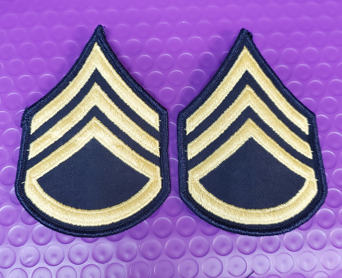 2 SETS VINTAGE Women's Dress Uniform STAFF SERGEANT E-6 Dress Blue Sew On (11CR3)