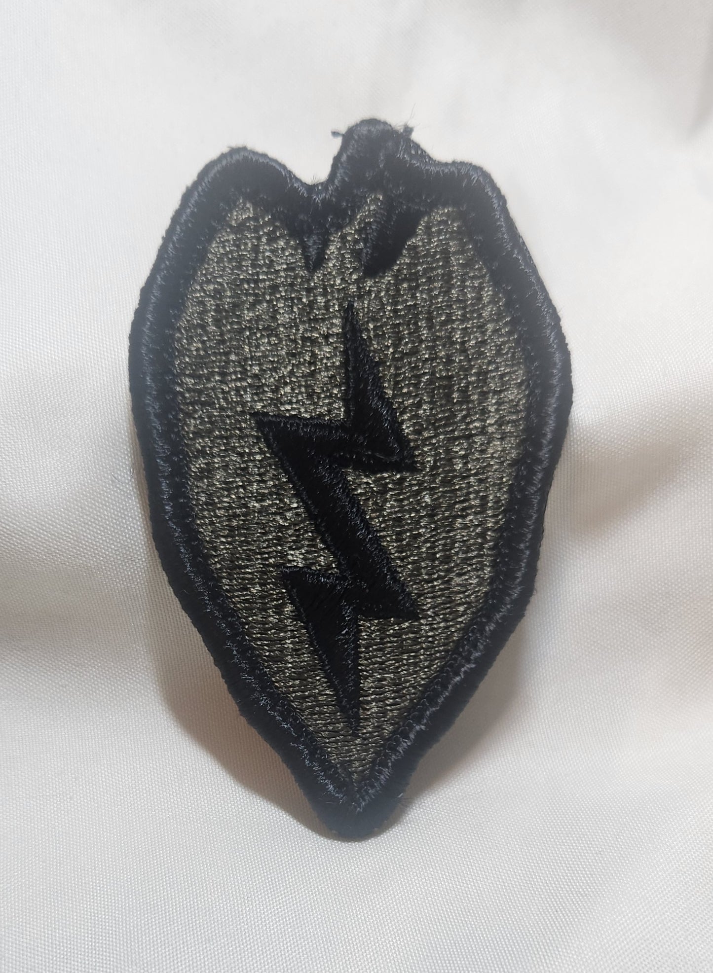 US Army 25TH INFANTRY Division Patch Sew on Patch Subdued OD Black (bu10-25TH)