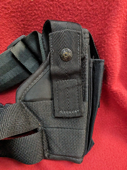 Ace case right hand black holster used (31cr- ca6-enu76)