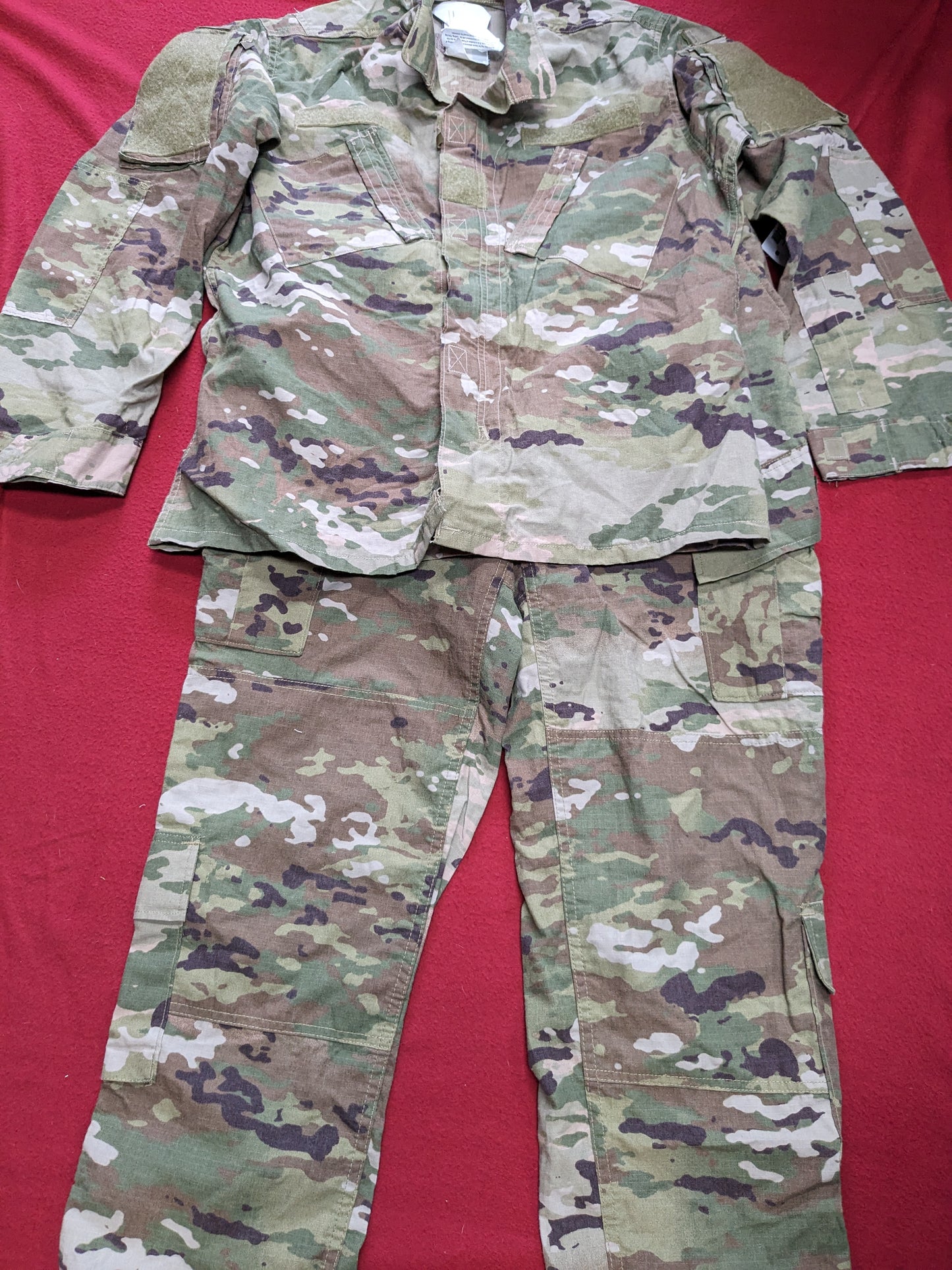 NWT set of us army small regular multicam frac top pants (sold-YLU110)