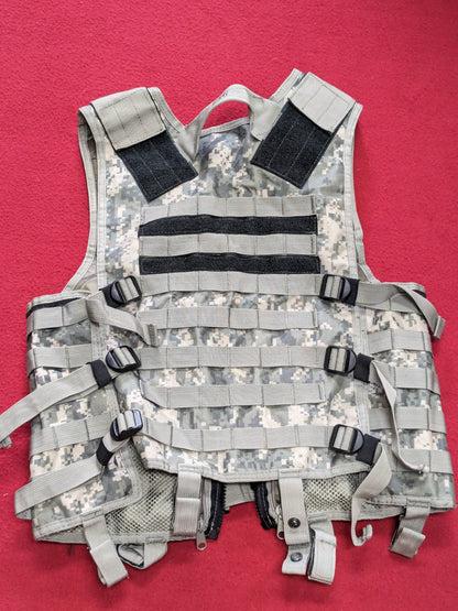 UTG taigear tg107C UCP / black Camo molle web tactical vest w/ pouches used (LBV4-enu80)