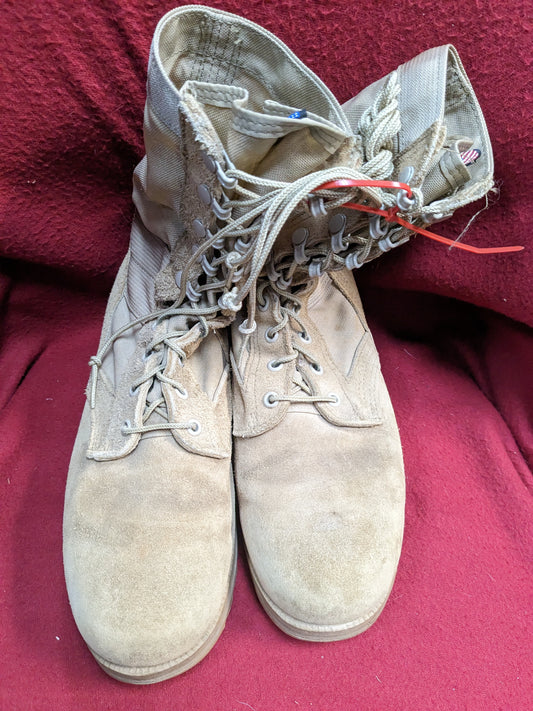 US army 9R regular combat boots 499 tan used (061505)