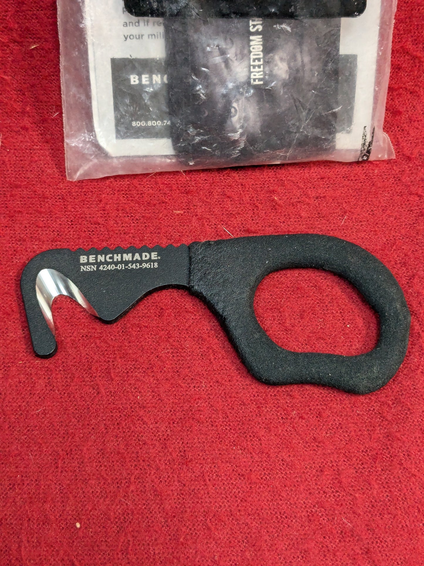 NOS benchmade seatbelt strap cutter with clips & pouch (ifak-enu160)