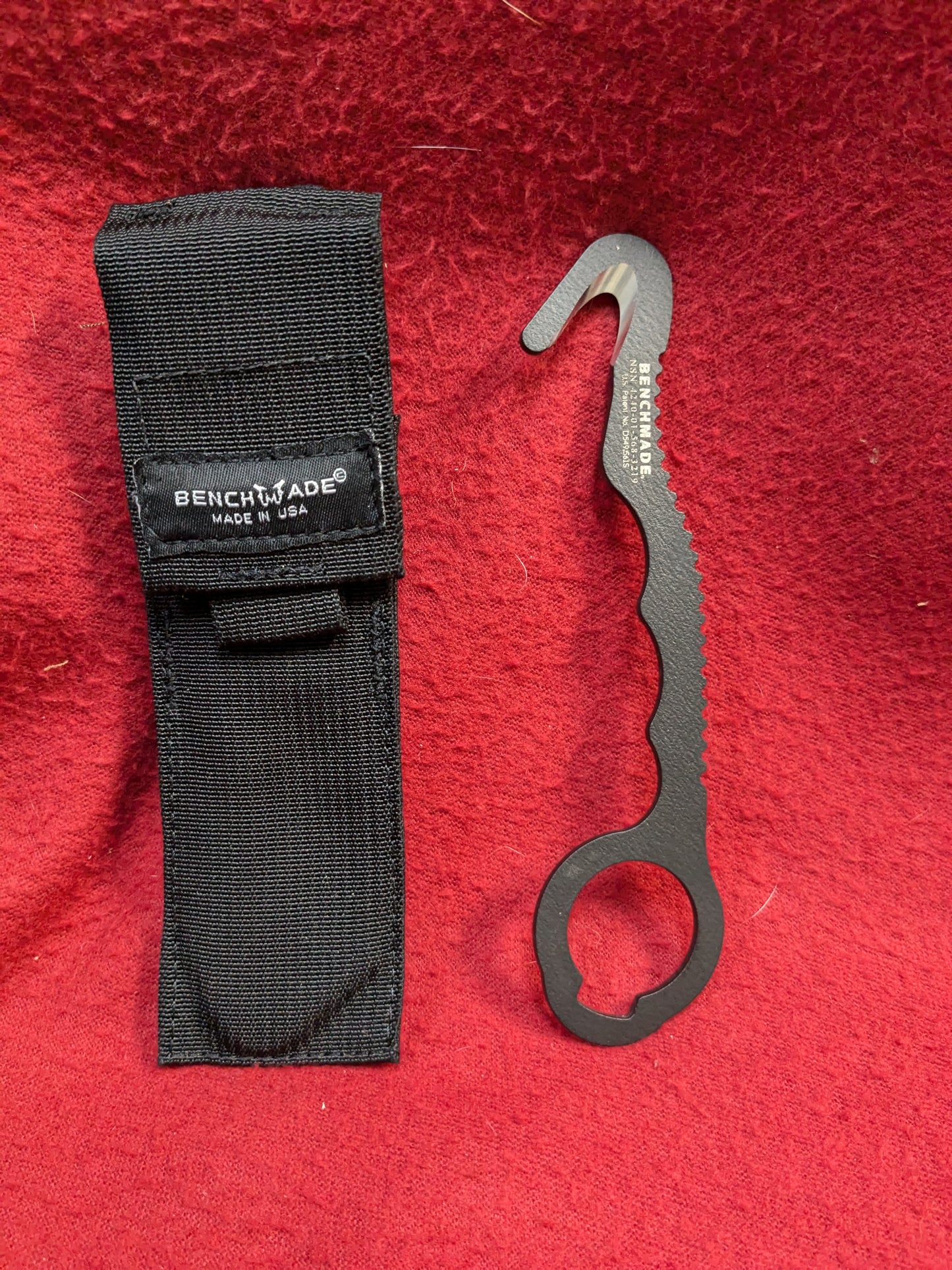 Benchmade Seatbelt Strap Cutter with Pouch (06cc-enu169)