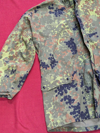 German Army Flecktarn Jacket Ringelai Parka Camo Men's military wet weather uniform  Excellent Condition (aa11-YLU40)