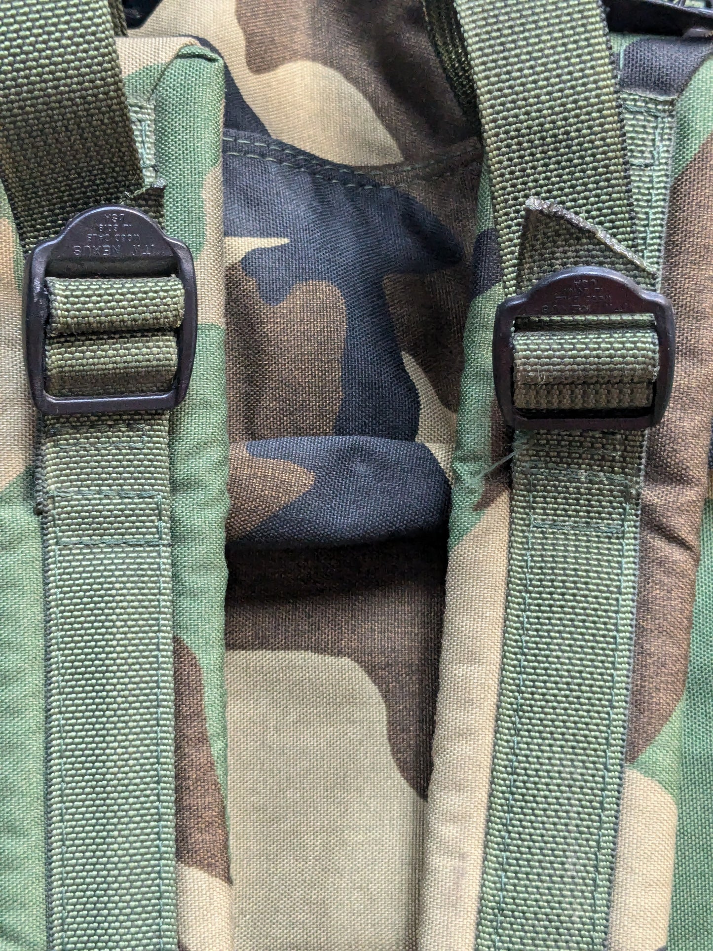 USGI Combat Patrol Pack BDU Woodland Used *bag2-YLU54*