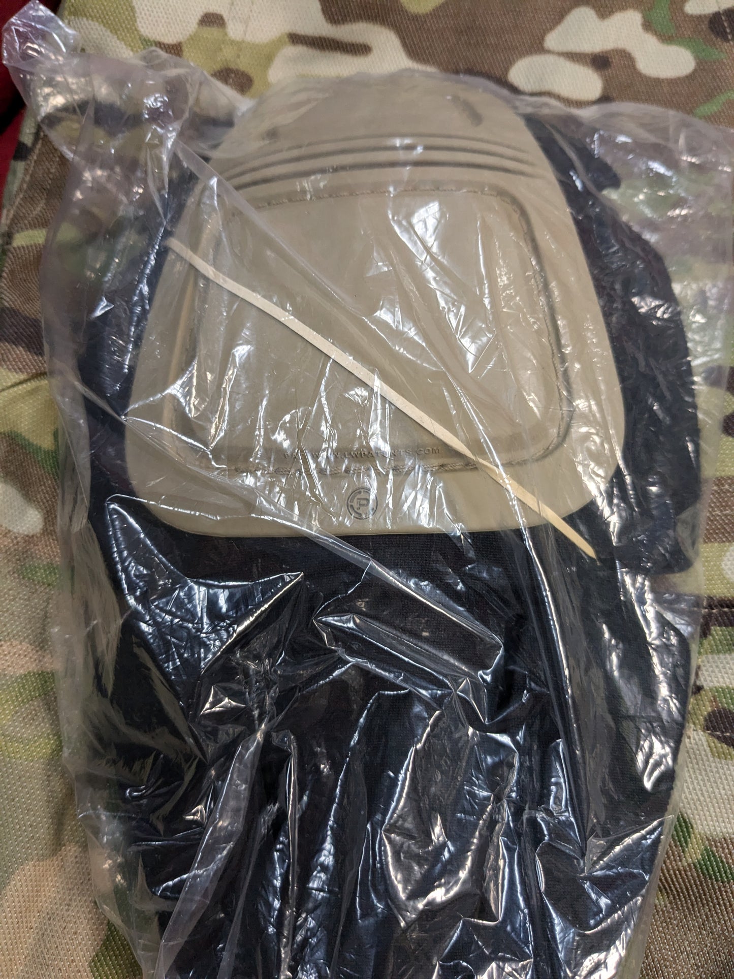 NWT US Army Deployment Small Regular FRAC Combat Pants w/ Knee Pads (ec13-YLU112)