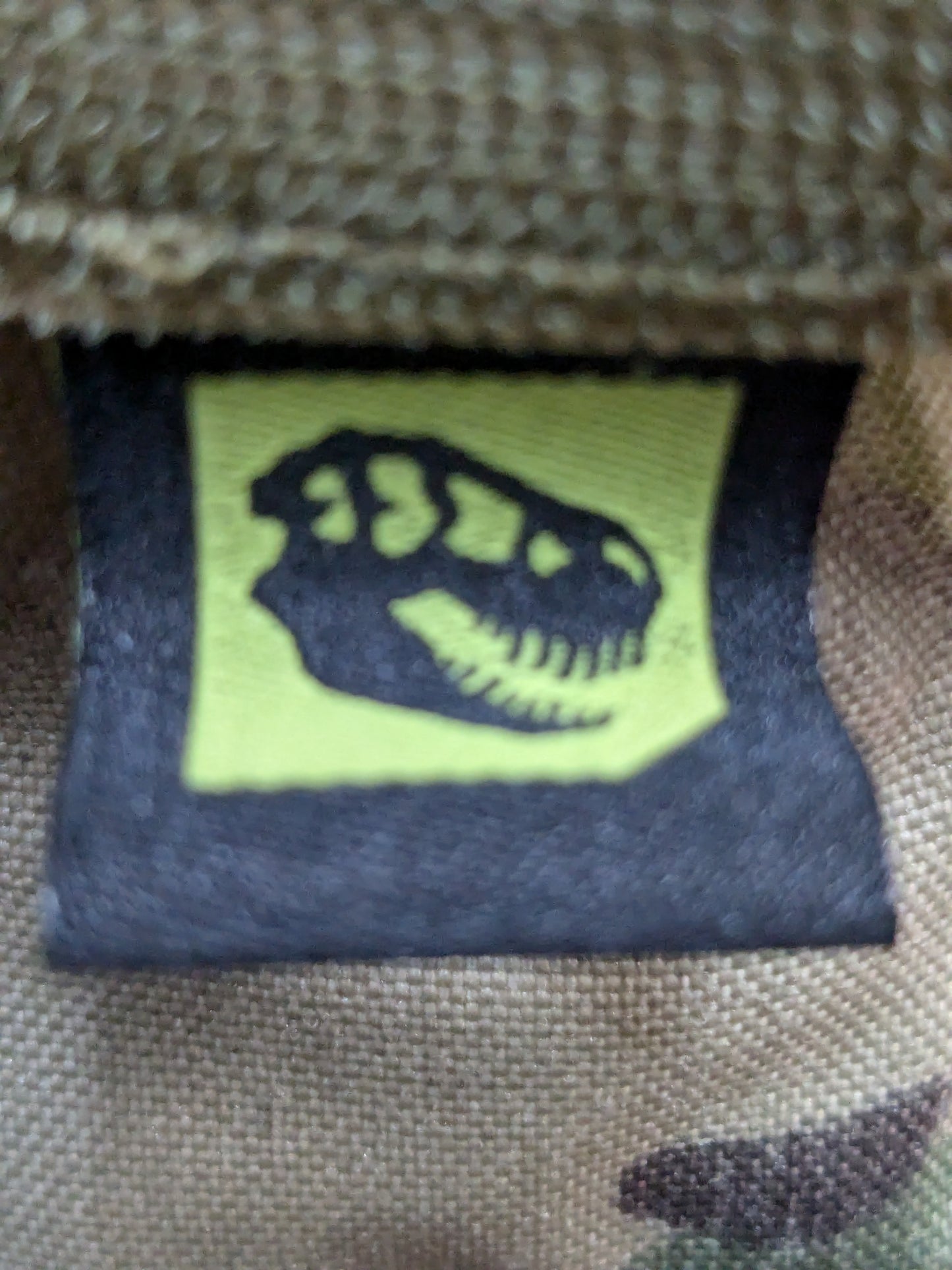 T.REX Hydro Pouch Multicam Original Good Condition (35cr-YLU150)