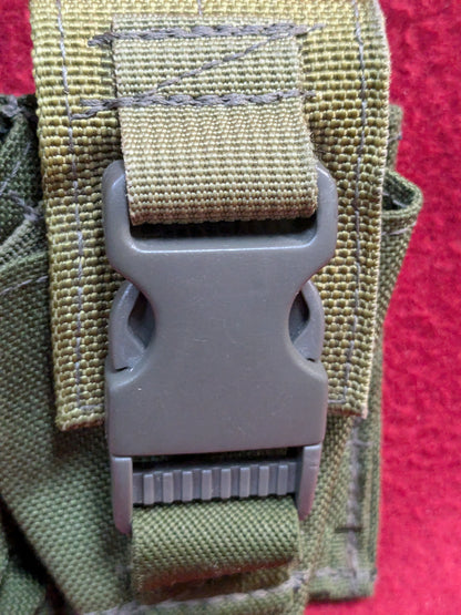 BDS Double 40MM Grenade Pouch MOLLE Good OD/Coyote Good Condition (35cr-YLU153)