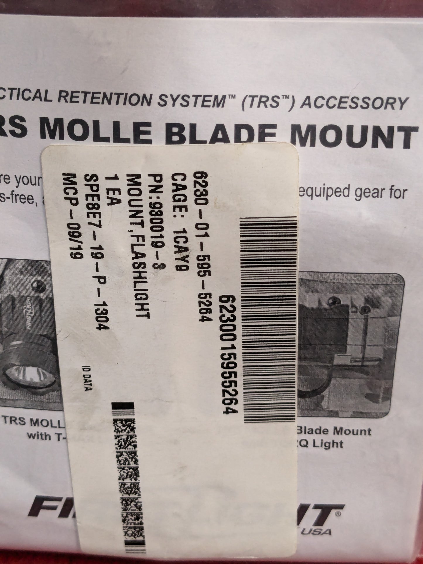 NOS First Light TRS Molle Blade Flashlight Mount (31cr-YLU166)