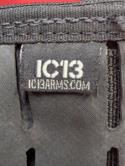 IC13 Arms Invert Black M4 Mag Pouch Used (36cr-YLU184)