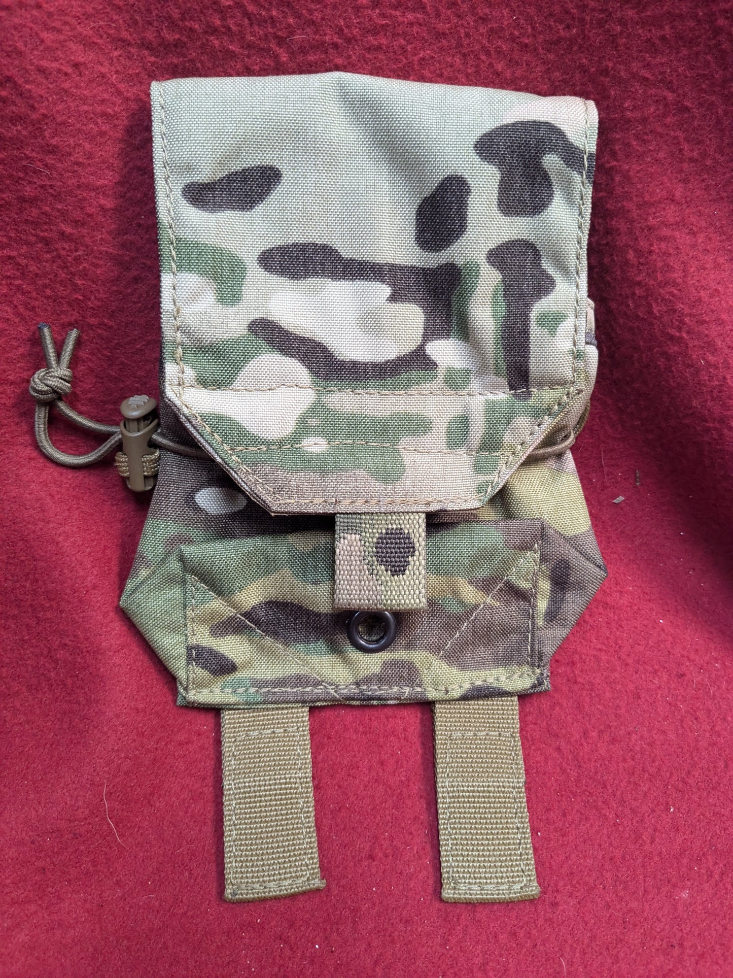 Small Utility / Admin Pouch Multicam Used  (36cr-YLU186)