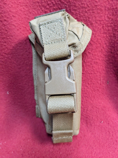 Surefire Coyote Suppressor Pouch DWG Coyote MOLLE Used (36cr-YLU196)