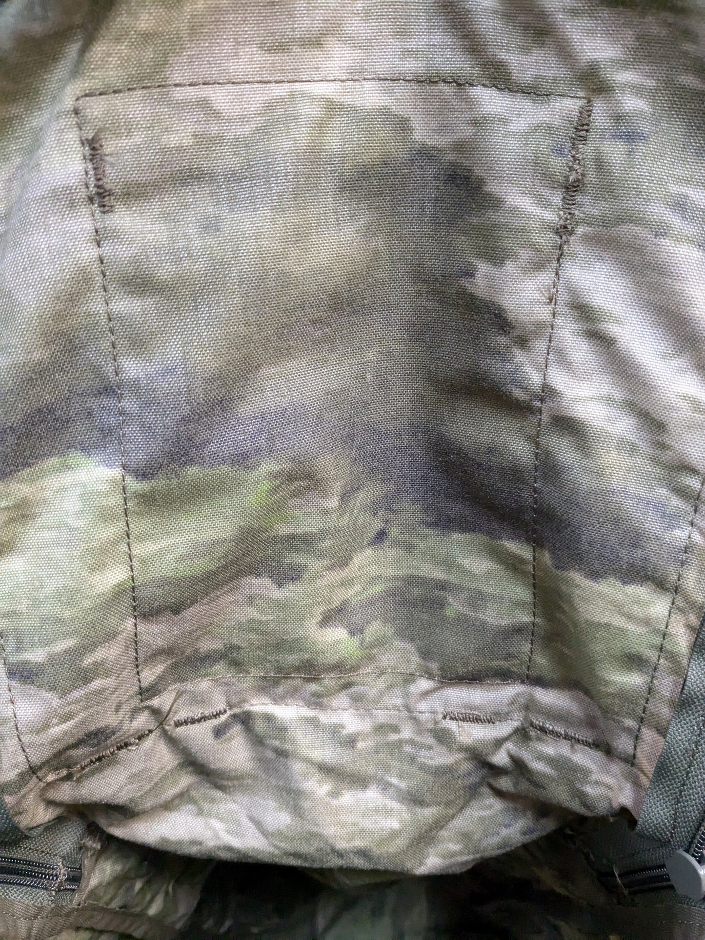 Mayflower Velocity Systems A-TACS Camo 30L Summit Pack Excellent Condition ATACS (GUA116)